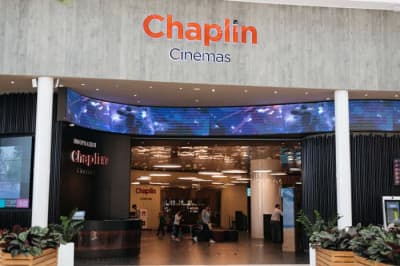 Светодиодные экраны для кинотеатра Chaplin Cinema